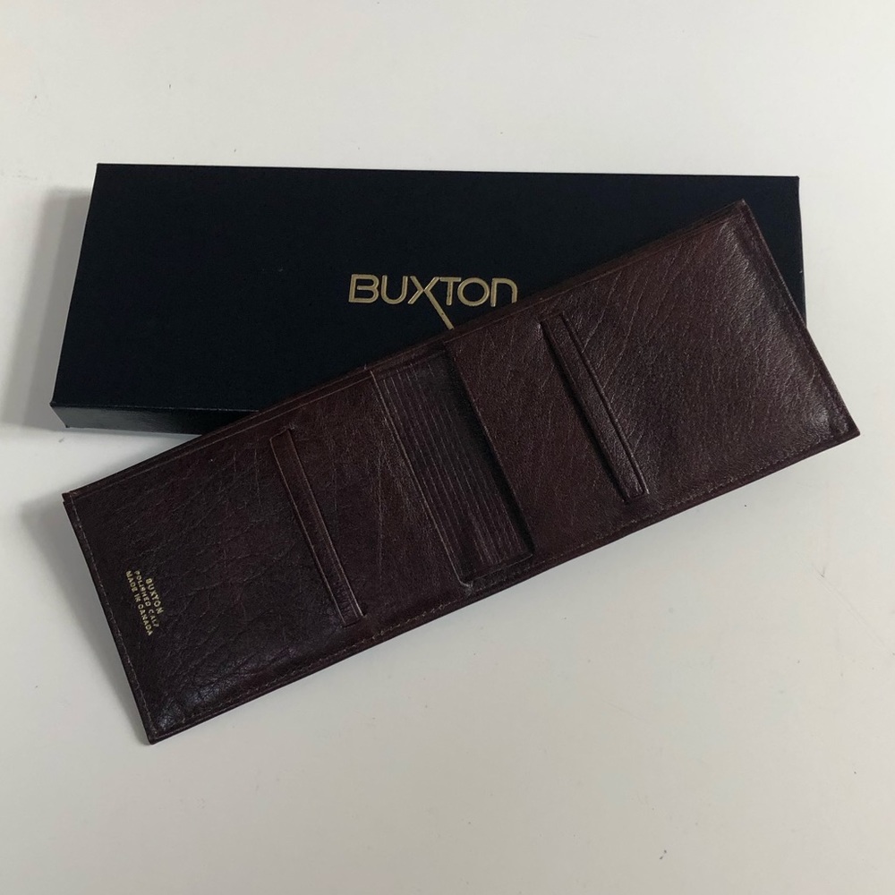 ⭐️Host Pick⭐️ Button Men’s Wallet